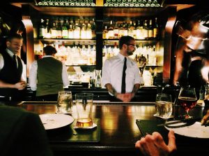 bar-872161_1280